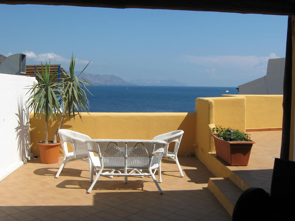 Albergo Seaside Leni Dış mekan fotoğraf